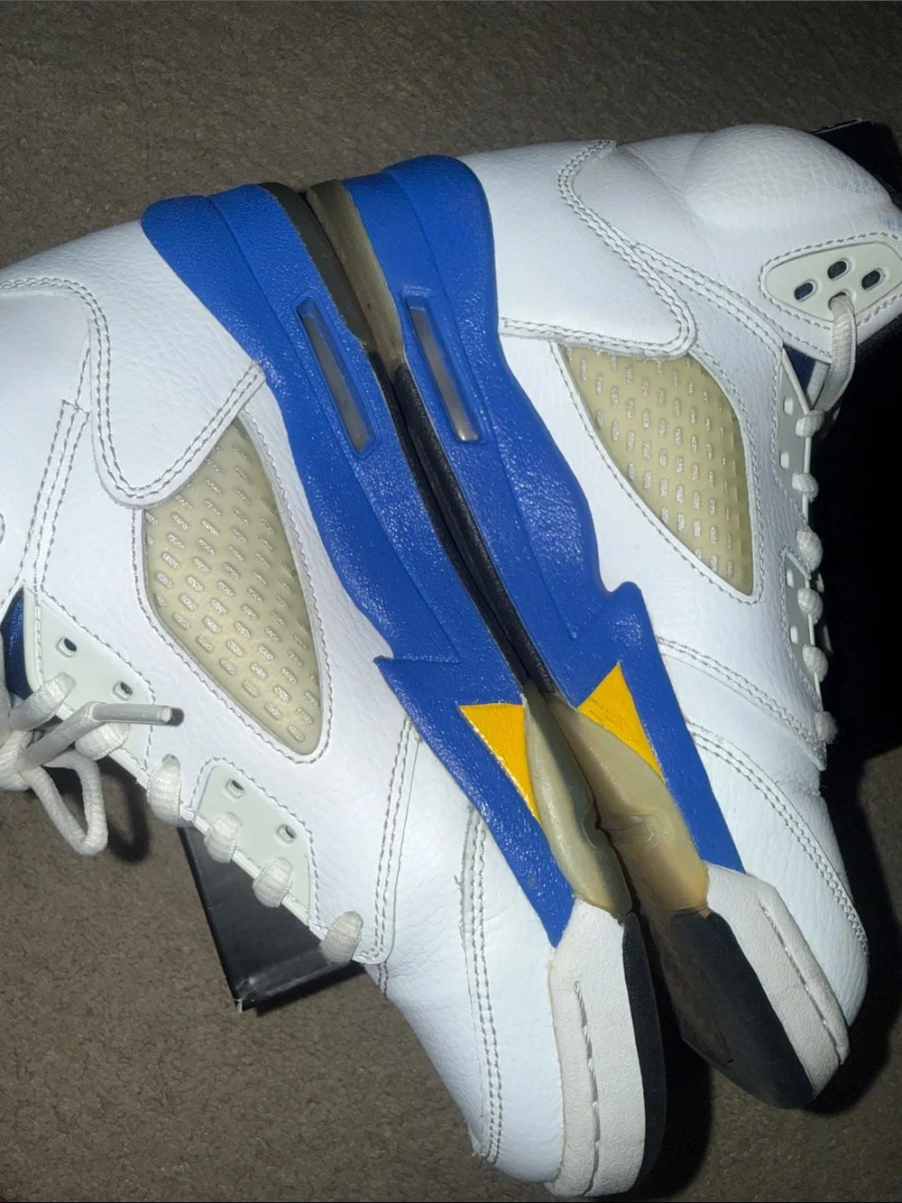 AIR JORDAN 5 RETRO